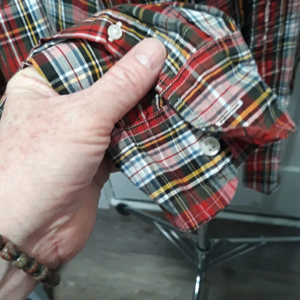 J. Crew mens green and red plaid cotton shirt. Large